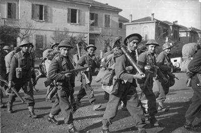 Māori Battalion moving into line in the Faenza sector, Italy.